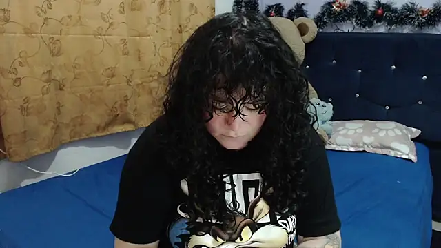 ANGELIQUE KLANE online show from January 7, 2026, 1:41 am