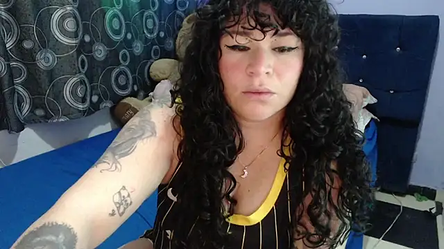 ANGELIQUE KLANE online show from February 16, 2026, 4:19 am