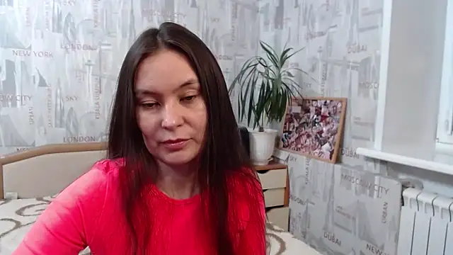 GinaQSoul online show from November 28, 2025, 11:46 am