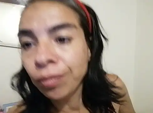 mari657 online show from December 5, 2024, 5:04 am