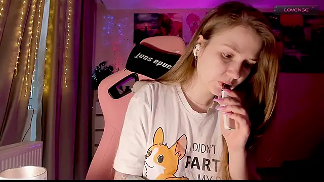 GoodWitch  online show from February 8, 2025, 7:37 am