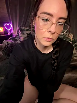 Snapshot of Carmen_Monroe chatting on December 16, 2025, 7:08 pm Carmen Monroe online show from December 16, 2025, 7:08 pm