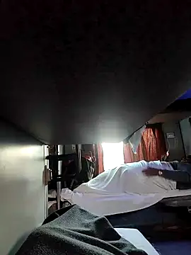 devil43521 online show from December 23, 2025, 1:47 am