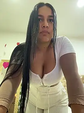 Fancyxlove online show from June 8, 2026, 12:16 pm