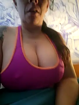 Snapshot of AmantedoGerente chatting on November 22, 2025, 9:36 pm AmantedoGerente online show from November 22, 2025, 9:36 pm