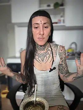 samisamsx online show from December 16, 2025, 4:34 pm