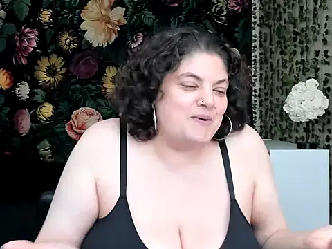 Exotic-Melons online show from June 11, 2026, 12:43 am