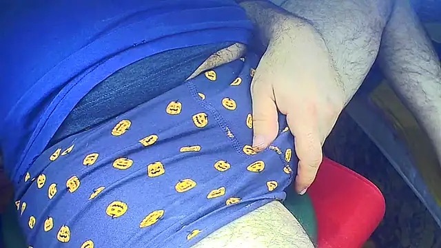 Snapshot of jackhalooween chatting on February 17, 2025, 4:04 pm jackhalooween online show from February 17, 2025, 4:04 pm