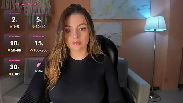 Snapshot of AmyWood chatting on December 15, 2024, 10:28 am AmyWood online show from December 15, 2024, 10:28 am