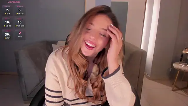 Snapshot of AmyWood chatting on December 21, 2024, 5:03 am AmyWood online show from December 21, 2024, 5:03 am