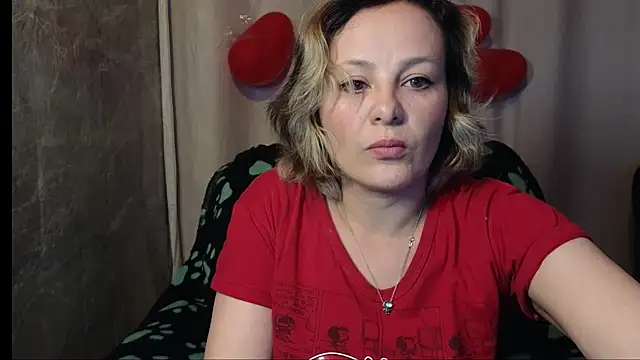 Snapshot of dagny-jo chatting on February 28, 2025, 2:42 am dagny-jo online show from February 28, 2025, 2:42 am