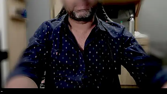  x rated  online show from February 8, 2026, 8:45 pm