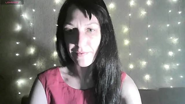 MarieODahliaS online show from December 3, 2025, 11:30 am