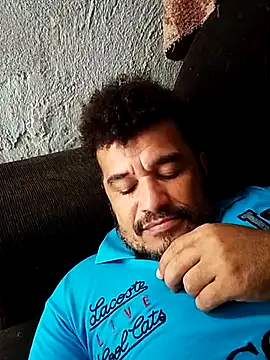 Snapshot of tarra122 chatting on February 18, 2026, 3:30 pm tarra122 online show from February 18, 2026, 3:30 pm