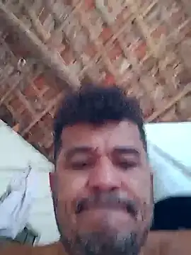 tarra122 online show from March 5, 2026, 2:57 pm