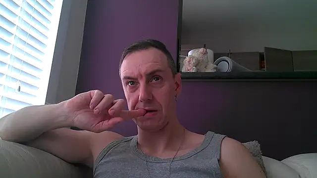 ploki2180 online show from February 23, 2025, 9:55 am