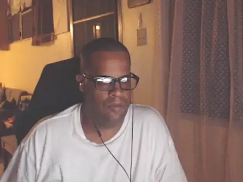 Snapshot of thesugar32 chatting on September 21, 2025, 2:02 am thesugar32 online show from September 21, 2025, 2:02 am