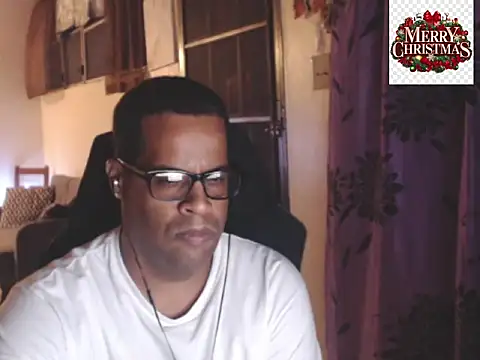 thesugar32 online show from November 30, 2025, 2:04 am