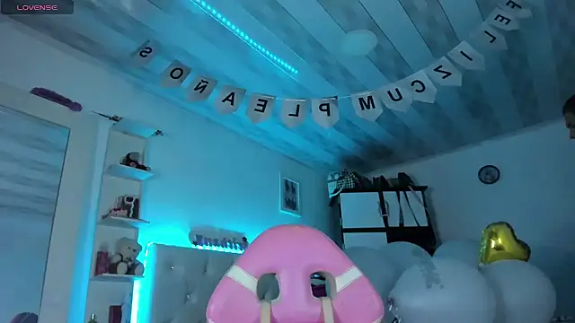 briitany hot online show from February 10, 2025, 1:46 am