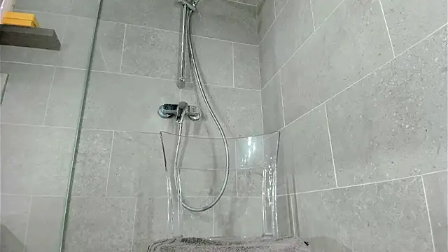 Ego777me online show from April 18, 2026, 4:33 pm