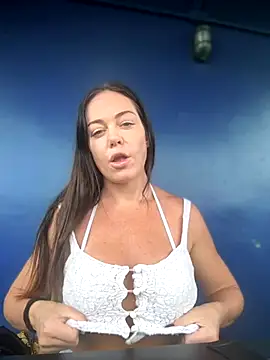 LilliThelo online show from November 18, 2025, 3:34 am