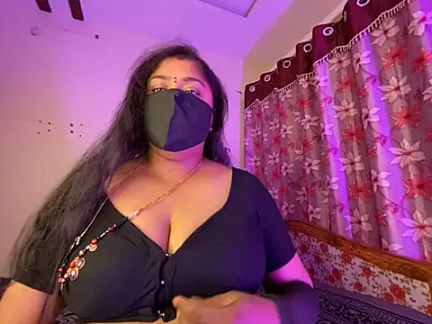 Love 4Sex online show from April 2, 2026, 4:43 am