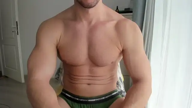 woolfiie online show from March 24, 2026, 9:14 am