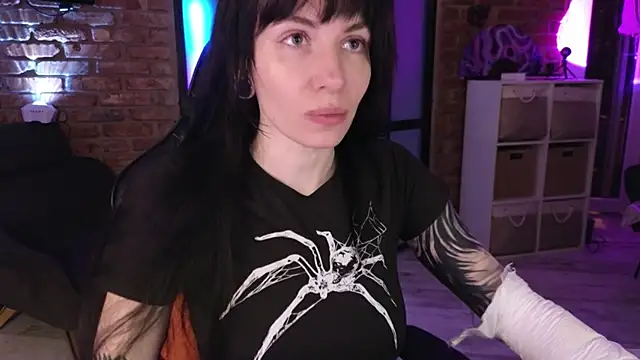 mary sweet hart online show from September 24, 2025, 6:44 pm