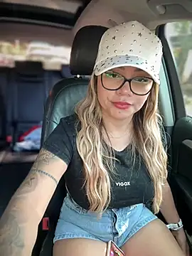 DIANITA 1988 online show from January 19, 2025, 7:58 pm