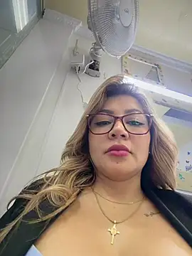 DIANITA 1988 online show from April 13, 2026, 2:00 pm