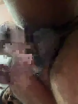 raghu3443 online show from February 13, 2026, 12:23 pm