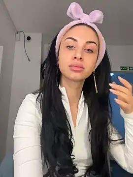 Snapshot of MeganHopeX chatting on December 12, 2024, 6:03 am MeganHopeX online show from December 12, 2024, 6:03 am