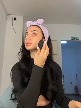 Snapshot of MeganHopeX chatting on January 10, 2025, 7:14 am MeganHopeX online show from January 10, 2025, 7:14 am