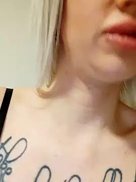 Fuck-Gina online show from January 2, 2025, 10:11 pm