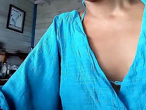 Luna-Natural online show from February 22, 2025, 3:58 pm