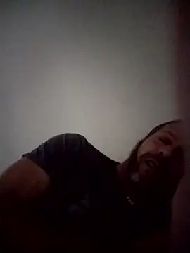 trucker1979 online show from January 9, 2026, 8:43 pm