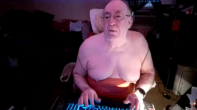 Toastir online show from January 12, 2025, 3:03 pm