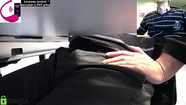 Snapshot of pliko chatting on March 18, 2025, 10:03 am pliko online show from March 18, 2025, 10:03 am