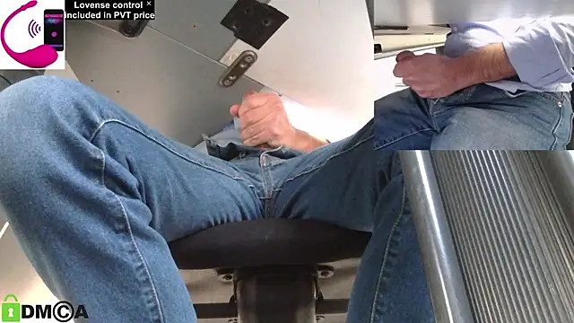 Snapshot of pliko chatting on October 28, 2025, 2:20 pm pliko online show from October 28, 2025, 2:20 pm