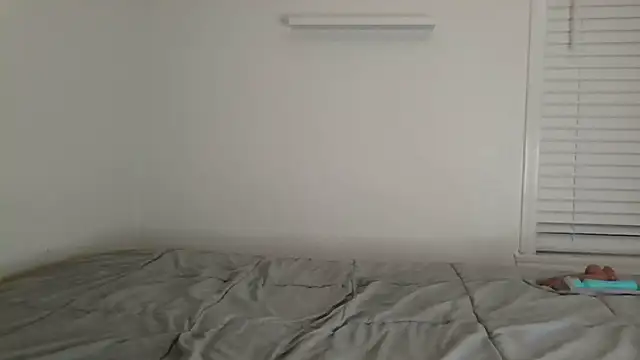 beautylovess online show from November 7, 2025, 3:28 am