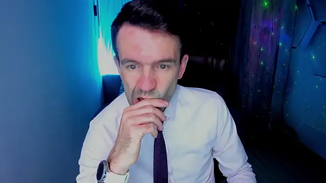 SteveTiger online show from October 26, 2025, 3:23 am