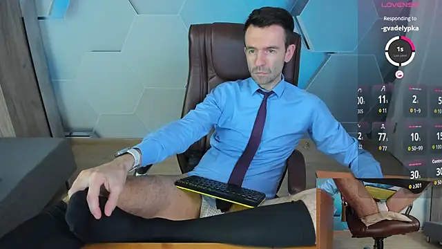 SteveTiger online show from April 3, 2026, 3:37 am