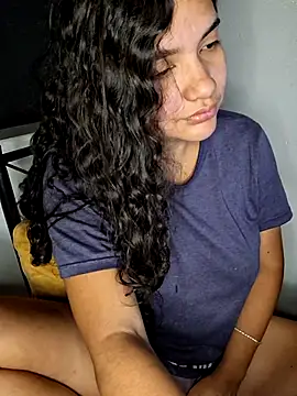 blerstefan1 online show from February 13, 2025, 10:02 am