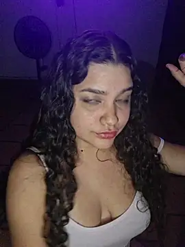 blerstefan1 online show from November 1, 2025, 5:42 am