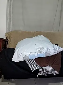 estrella tasty online show from September 25, 2025, 12:58 am