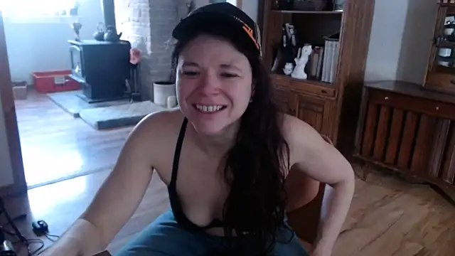 MarcyJones online show from January 15, 2025, 2:46 pm