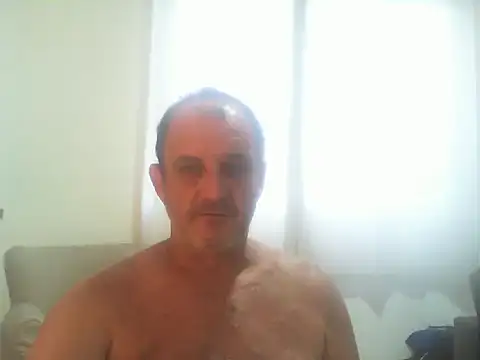 Snapshot of ConradinhoBR50 chatting on November 19, 2025, 8:42 pm ConradinhoBR50 online show from November 19, 2025, 8:42 pm