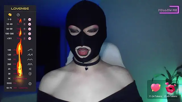 Bigfemblue online show from November 17, 2025, 11:54 pm