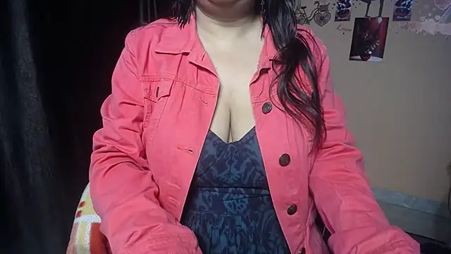 Snapshot of Shanvi_ chatting on February 8, 2026, 1:25 pm Shanvi online show from February 8, 2026, 1:25 pm