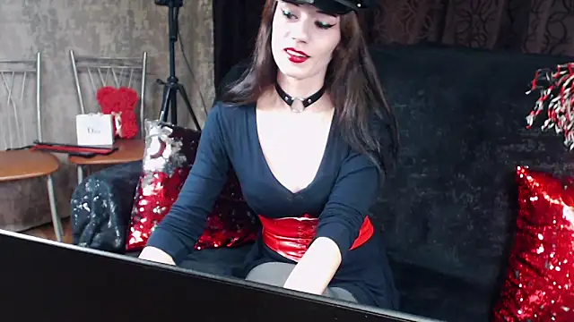 VictoryVega online show from September 29, 2025, 5:18 pm